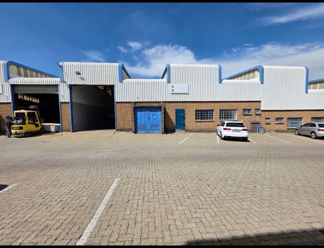 534M² WAREHOUSE TO LET IN SELBY